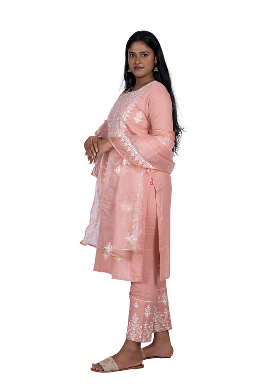 Blush Pink Embroidered Kurta Set with Dupatta Elegant Ethnic Wear