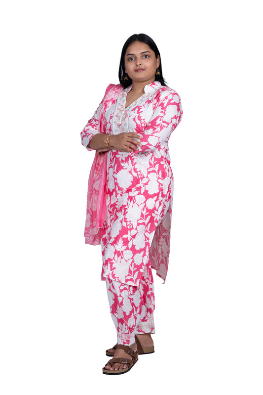 Trendy Floral Kurta Set with V-Shaped Neck Perfect for Day & Festive Wear